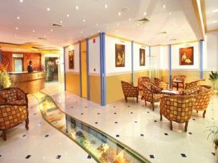 Grand Seasons Hotel Kochi Luaran gambar