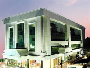 Grand Seasons Hotel Kochi Luaran gambar